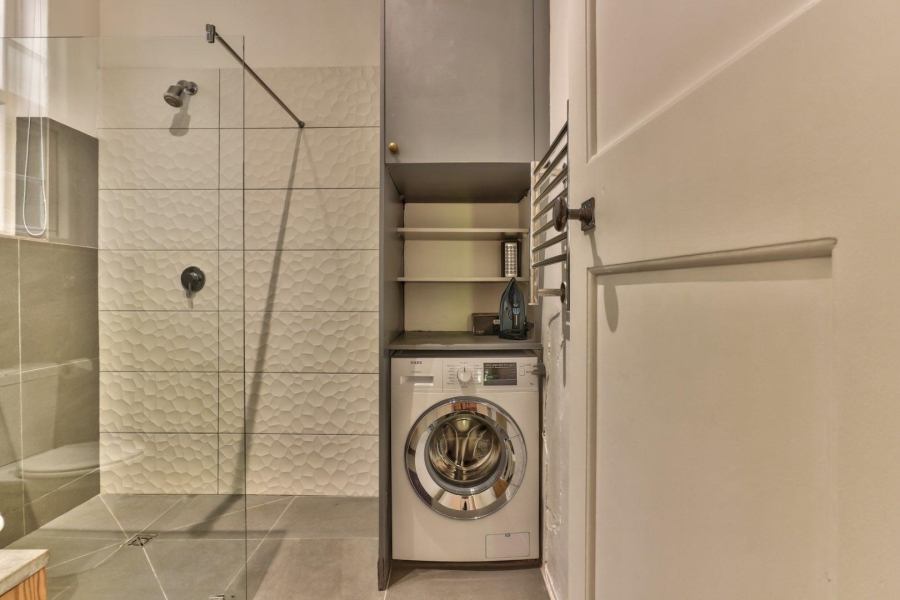 1 Bedroom Property for Sale in Cape Town City Centre Western Cape
